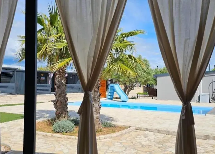 Classic Two Bedroom Mobile With Terrace And Sea View Br2 * ピロヴァッツ